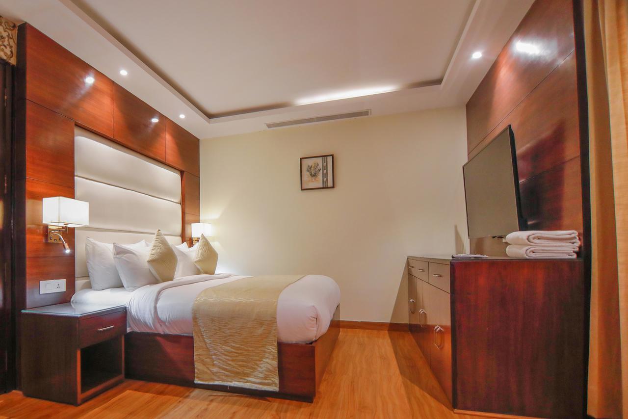 The Grand Parisian Hotel Delhi  Ngoại thất bức ảnh