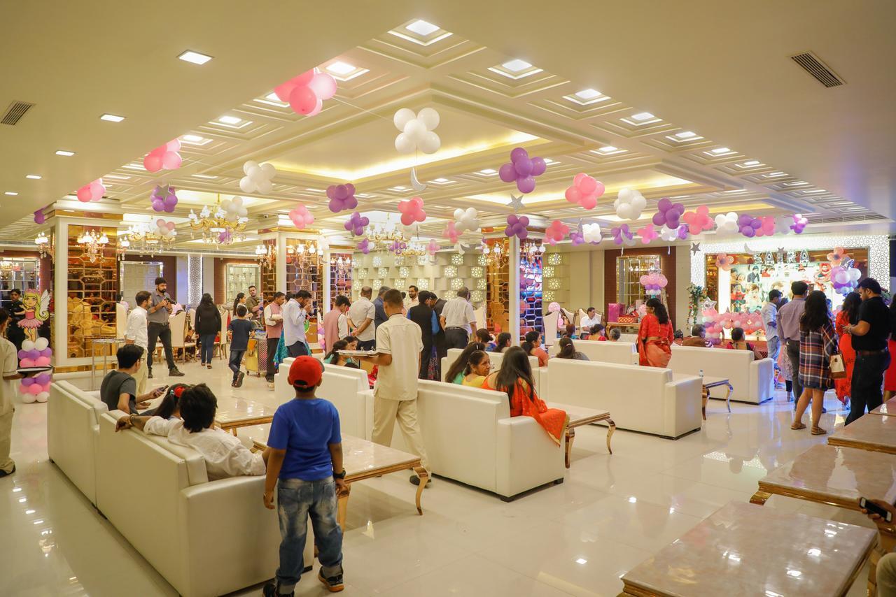 The Grand Parisian Hotel Delhi  Ngoại thất bức ảnh