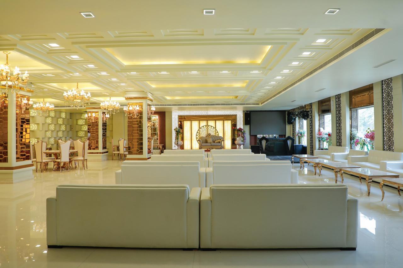 The Grand Parisian Hotel Delhi  Ngoại thất bức ảnh