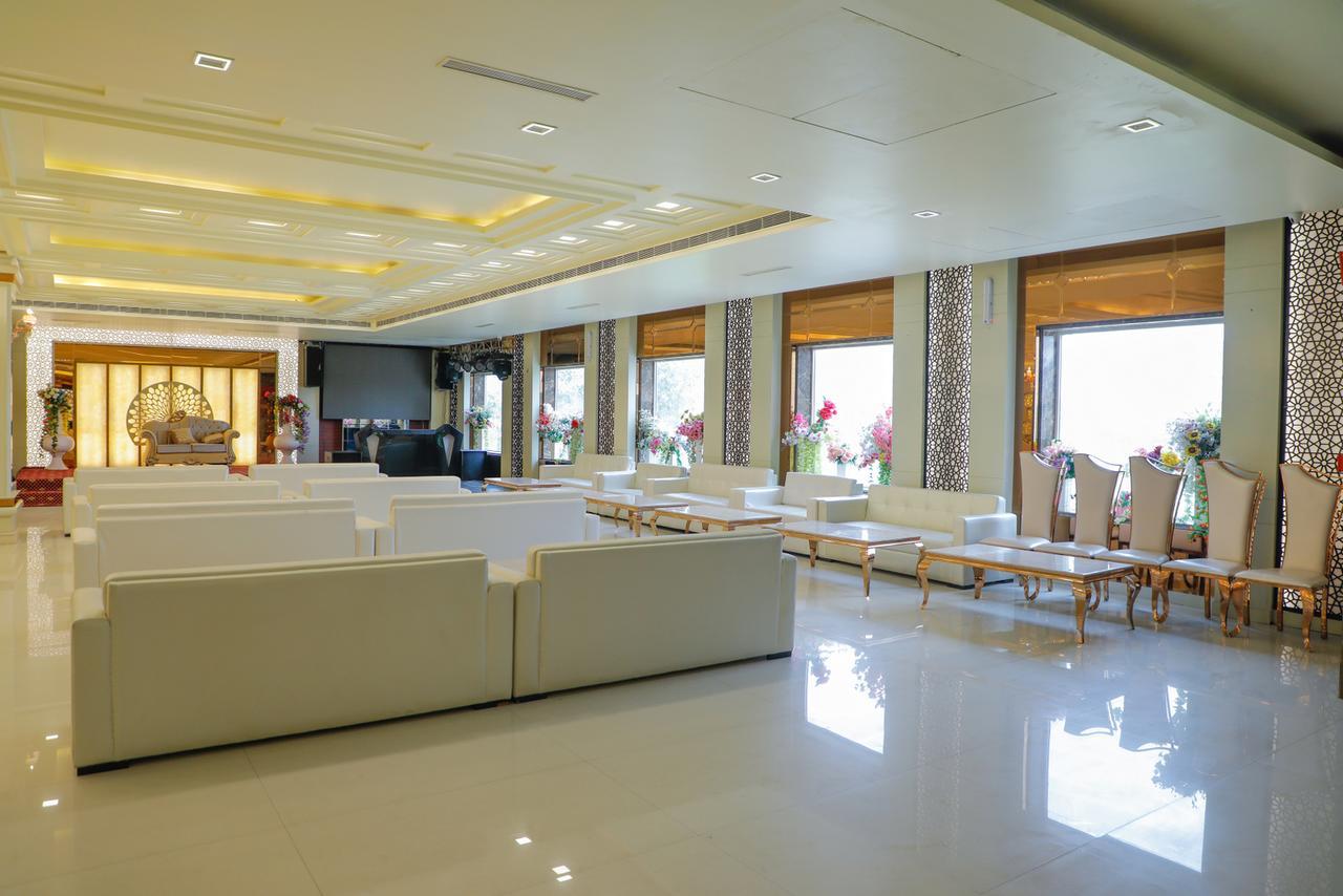 The Grand Parisian Hotel Delhi  Ngoại thất bức ảnh
