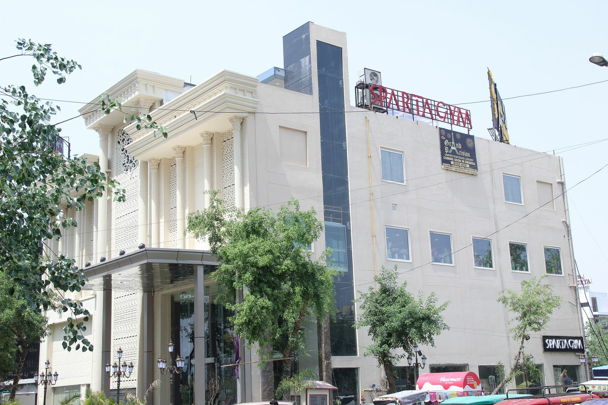 The Grand Parisian Hotel Delhi  Ngoại thất bức ảnh